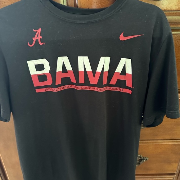 Nike BAMA Black and Red T-Shirt - Picture 1 of 6